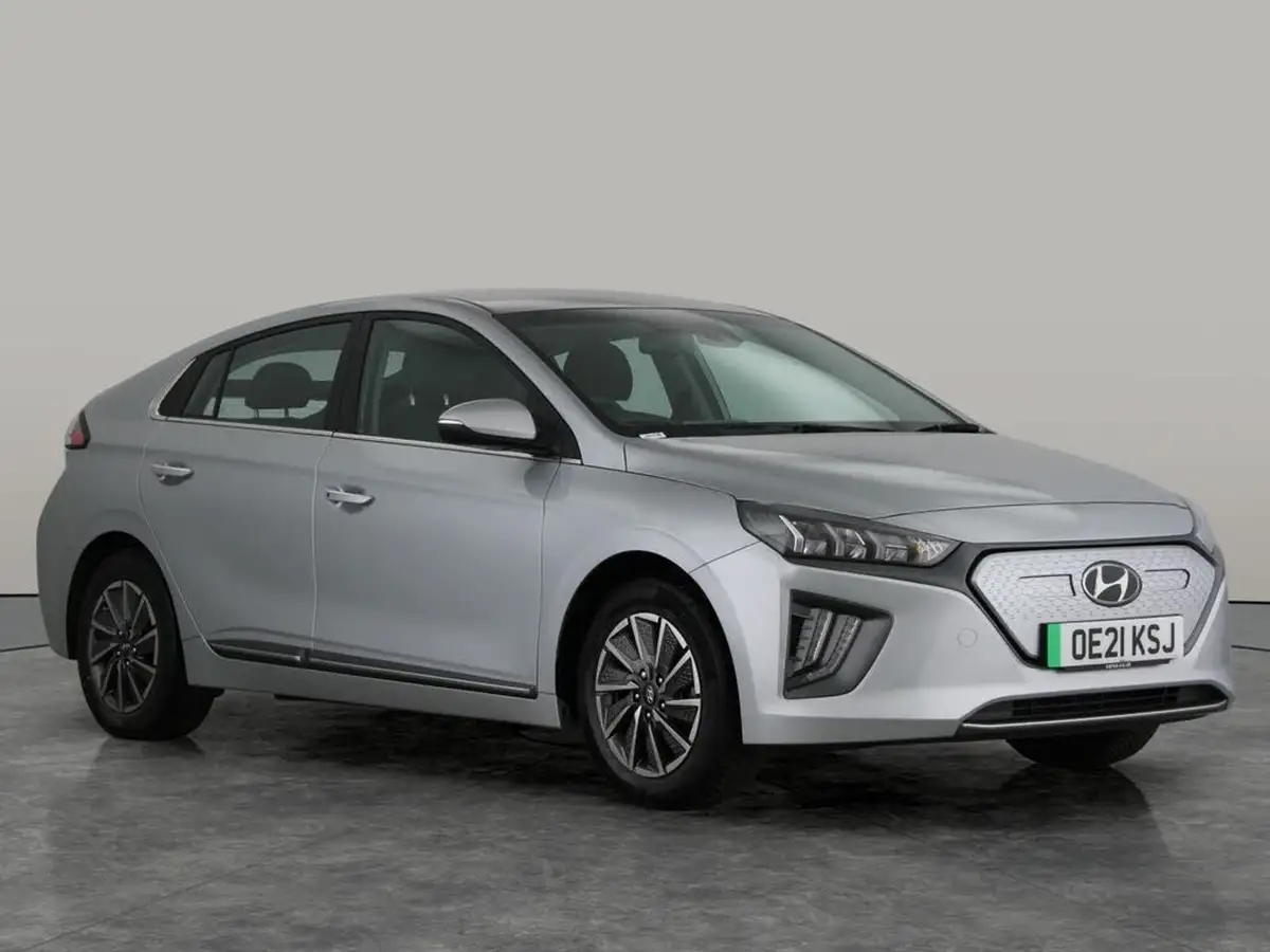 2021-hyundai-ioniq-e-premium-electric-100kw-big-6