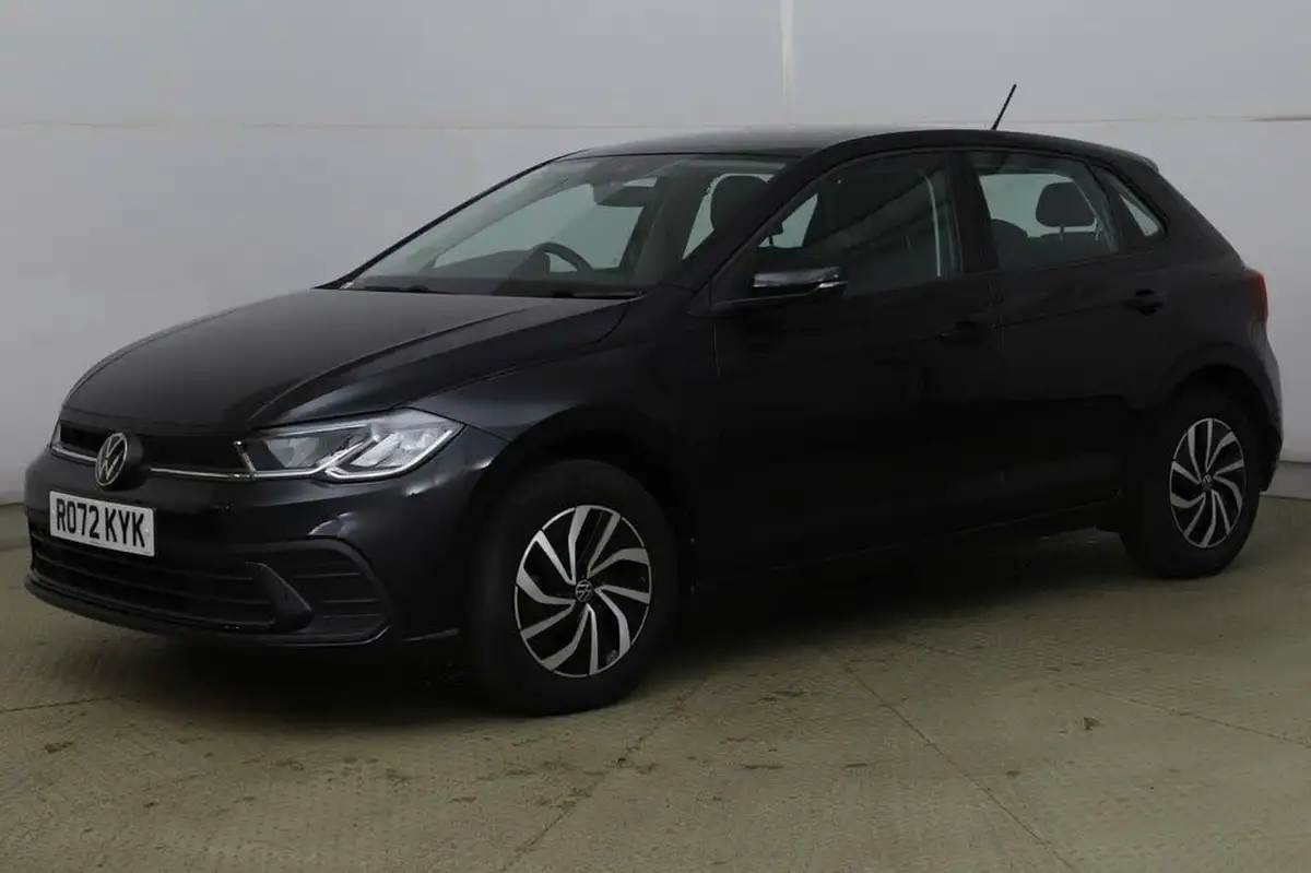 2022-volkswagen-polo-10-life-big-2