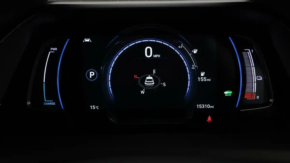 2022-hyundai-ioniq-e-premium-electric-big-10
