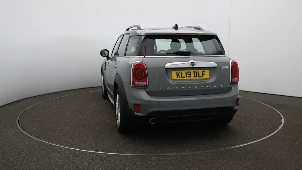 2019-mini-countryman-15-cooper-exclusive-big-54