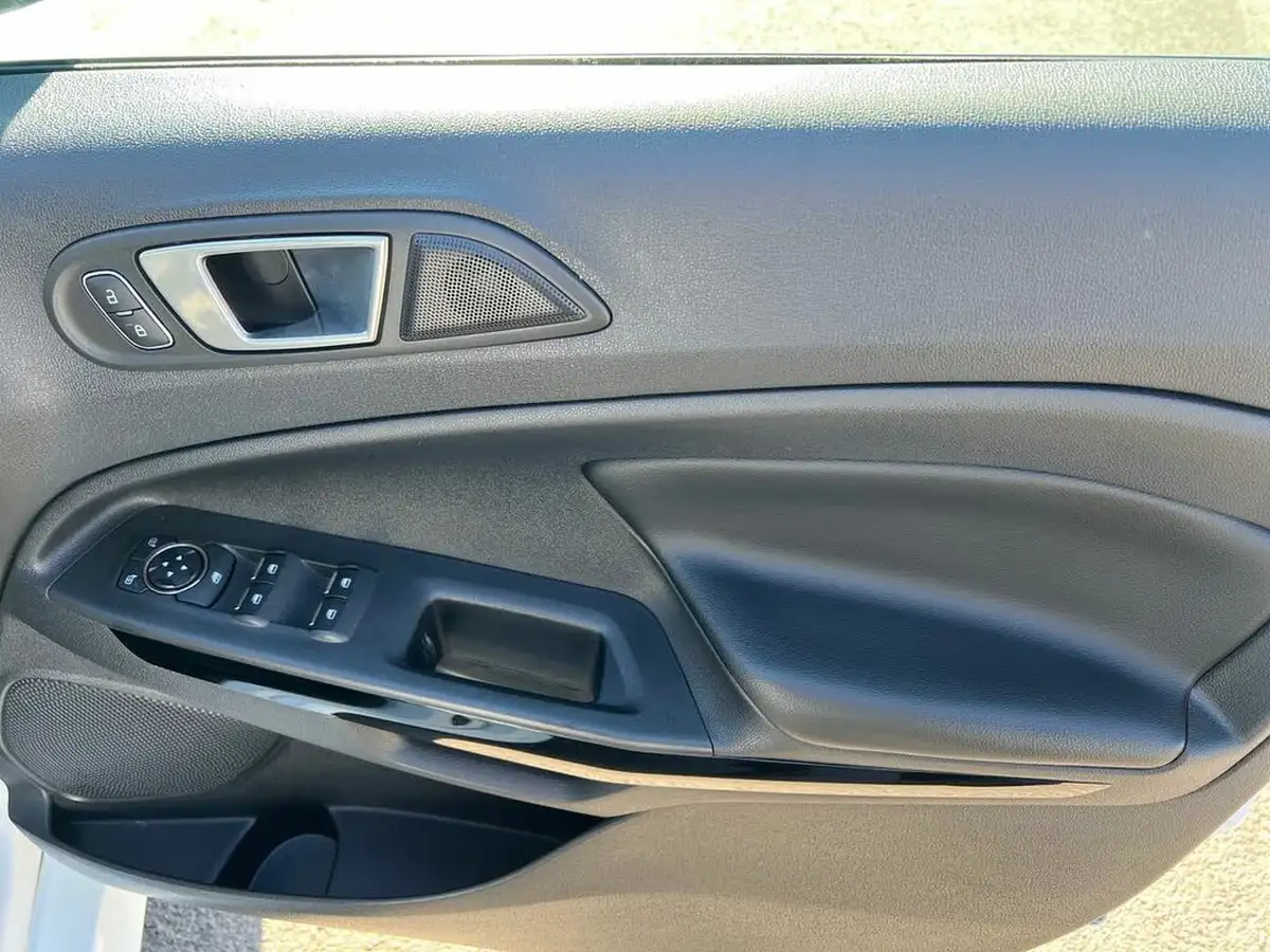 2022-ford-ecosport-10t-st-line-125ps-big-34