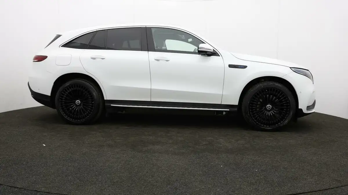 2022-mercedes-benz-eqc-e-eqc-400-amg-line-premium-plus-big-7