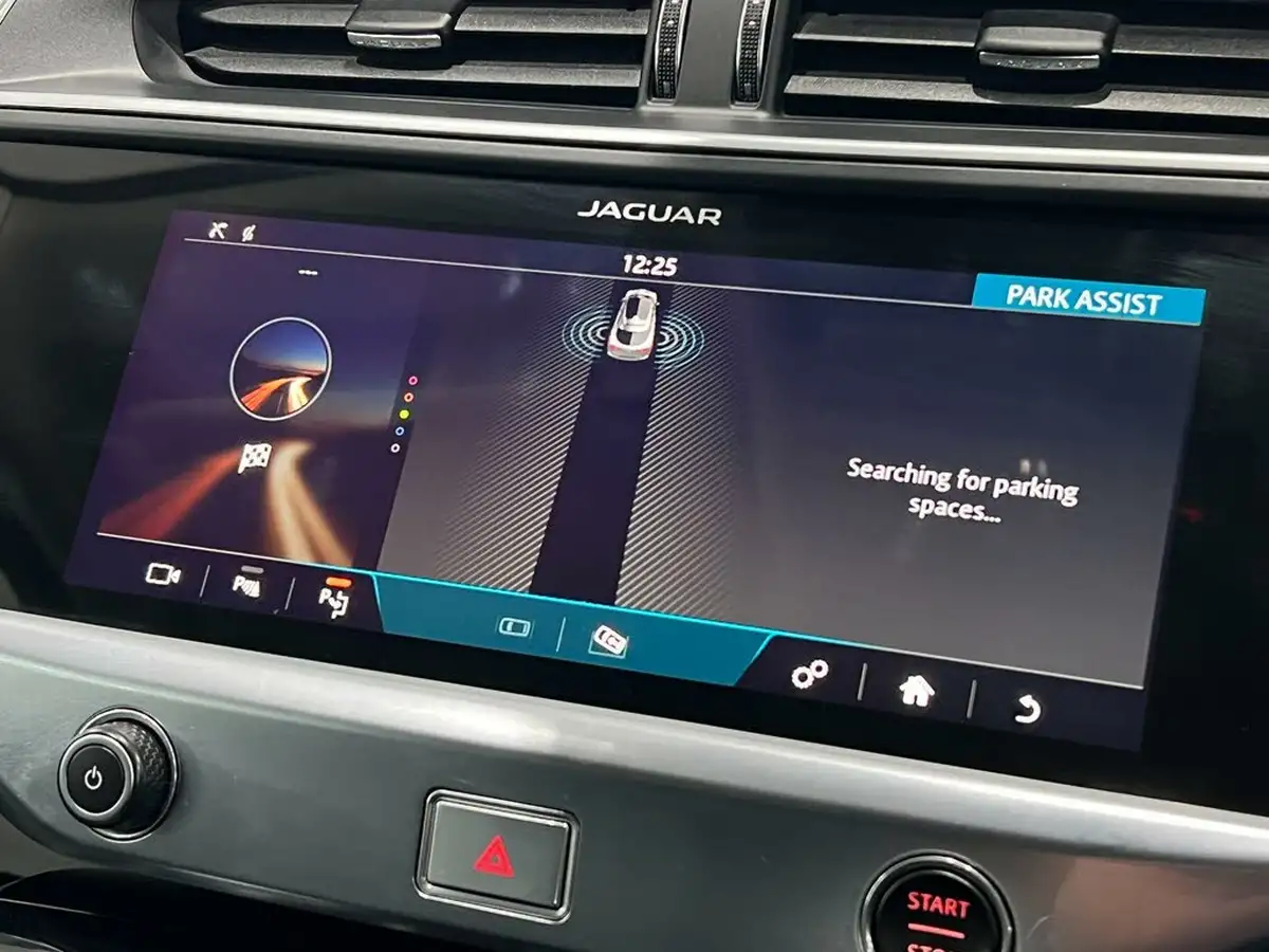 2020-jaguar-i-pace-ev400-s-big-35