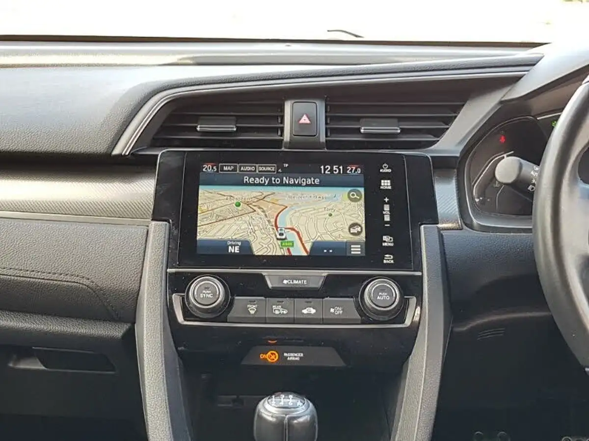 2019-honda-civic-10-vtec-turbo-sr-hatchback-5d-big-9