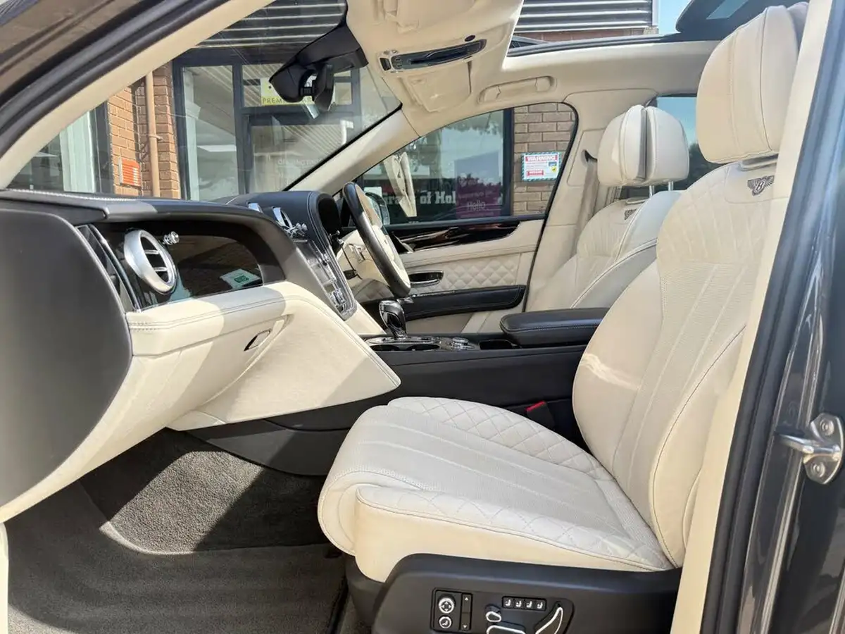 2016-bentley-bentayga-60-w12-big-8