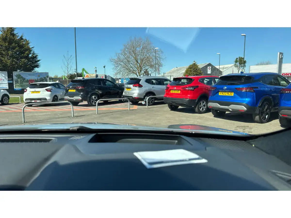 2022-nissan-qashqai-13-dig-t-tekna-4wd-xtronic-big-27