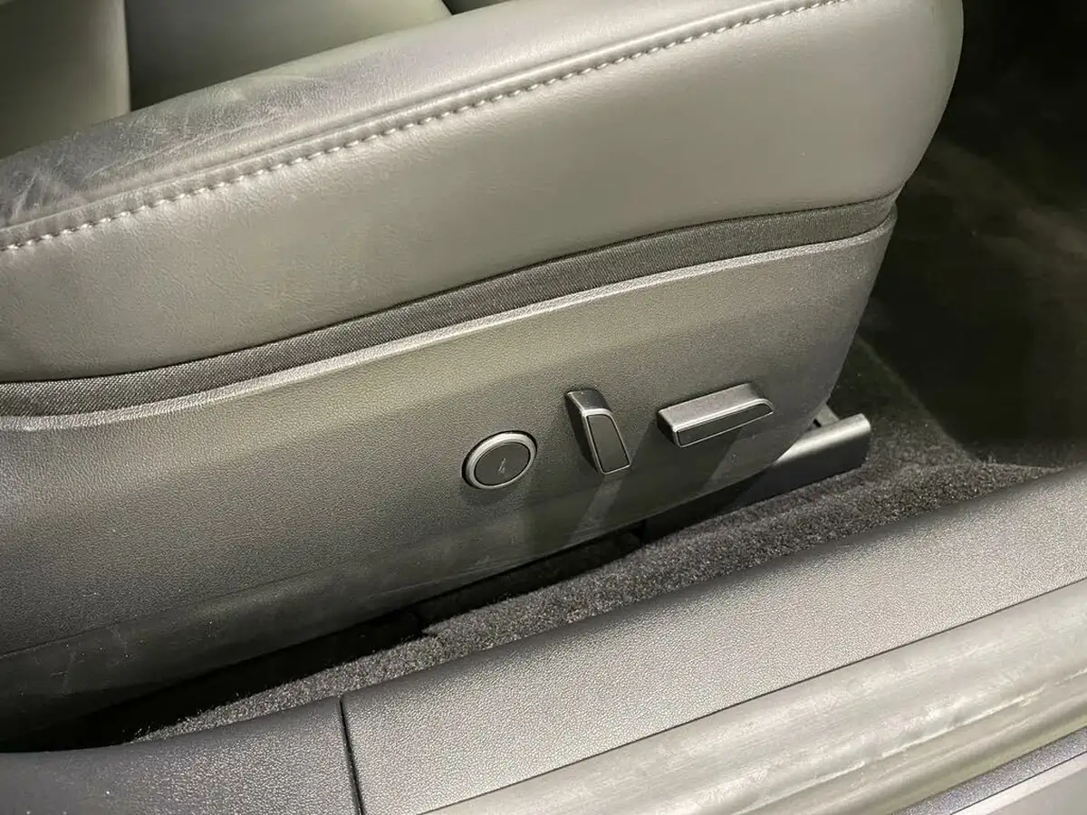 2023-tesla-model-3-e-rwd-241bhp-big-32
