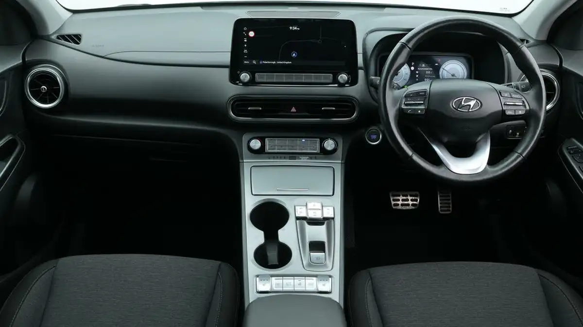 2022-hyundai-kona-e-premium-204ps-64kwh-7kw-obc-big-13