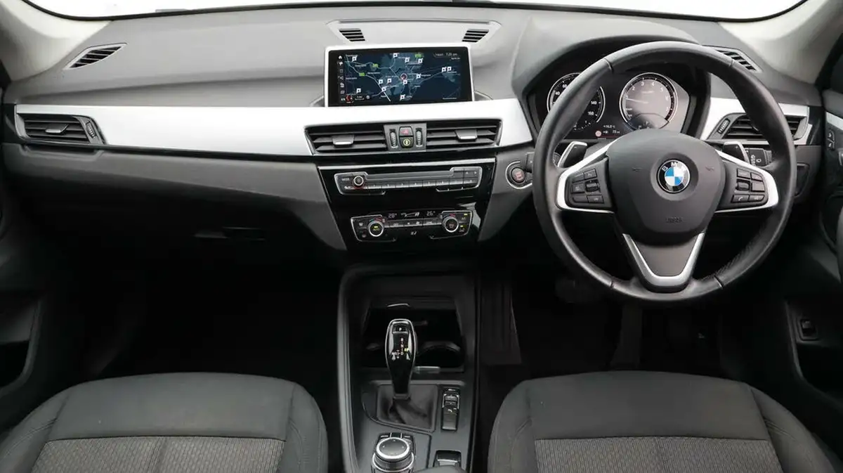 2020-bmw-x1-20-sdrive20i-se-189bhp-big-13
