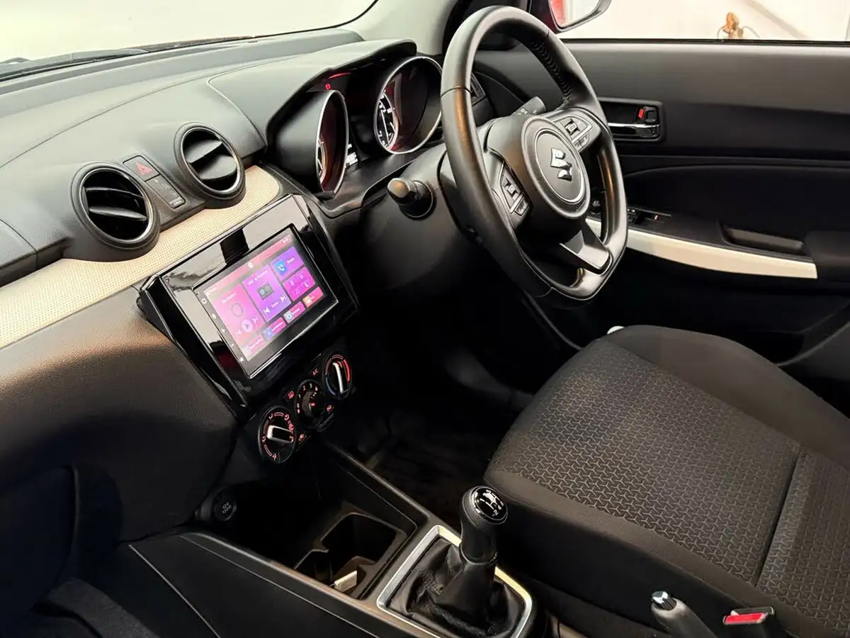 2022-suzuki-swift-12-dualjet-sz-l-big-2