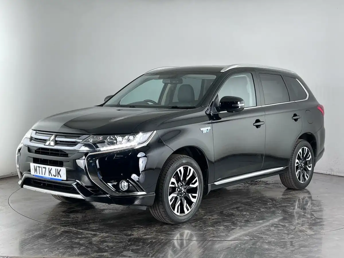 2017-mitsubishi-outlander-20-4h-phev-big-2