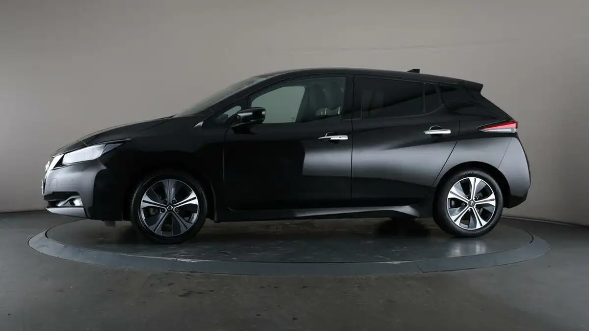 2021-nissan-leaf-e-n-connecta-big-38
