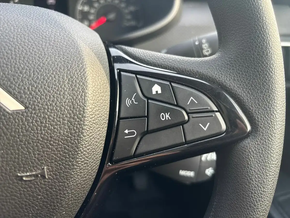 2023-dacia-jogger-10-tce-essential-big-24