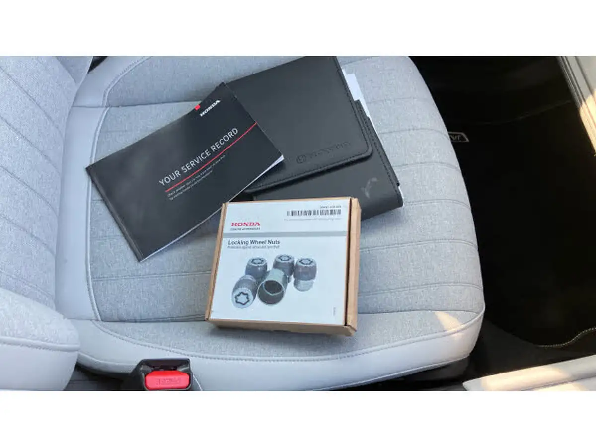 2021-honda-jazz-15-i-mmd-ex-107ps-big-26