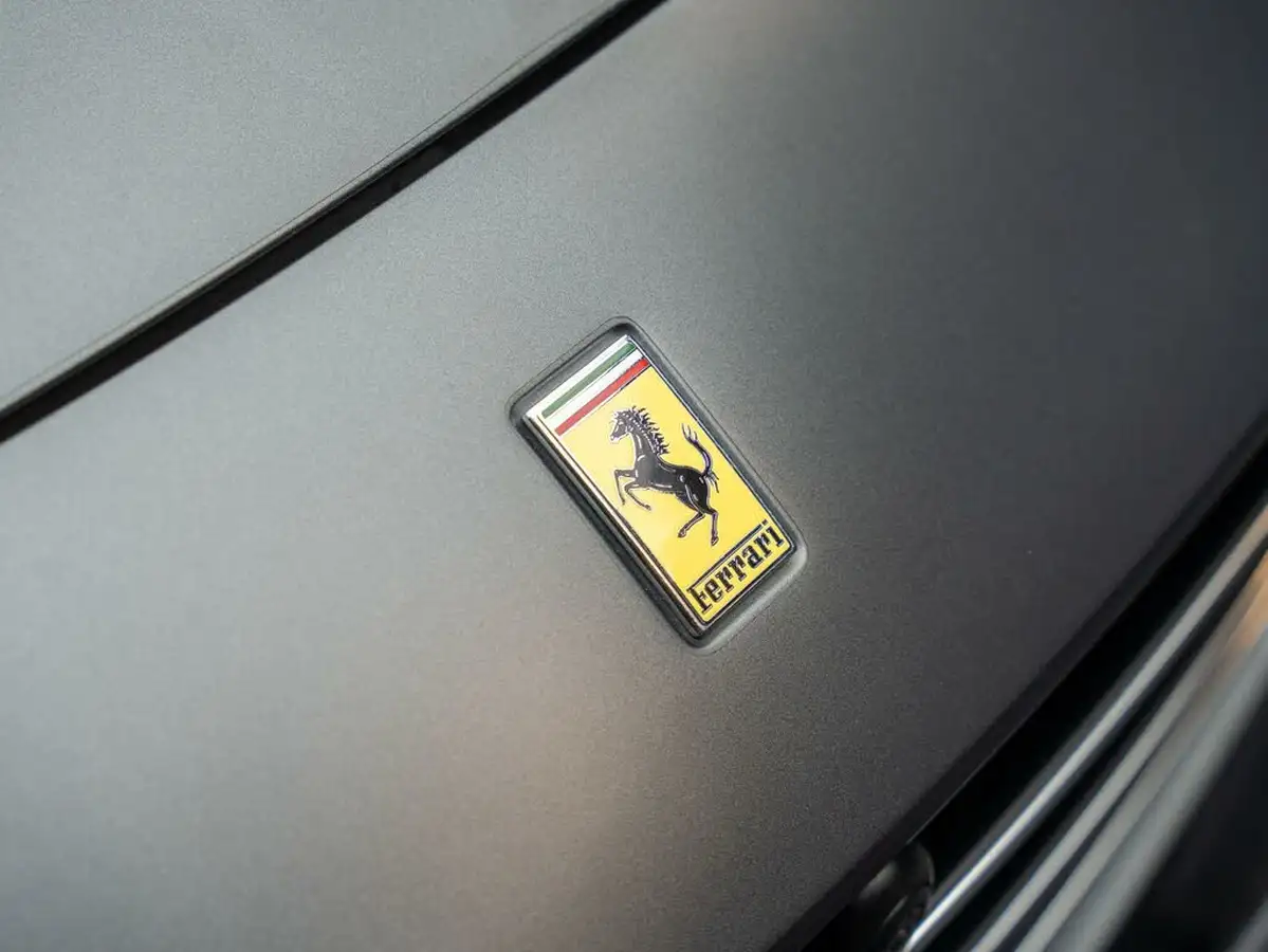 2016-ferrari-california-39-t-big-40