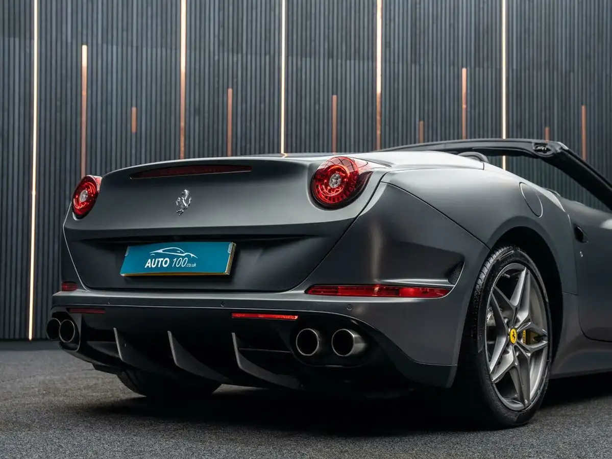 2016-ferrari-california-39-t-big-16