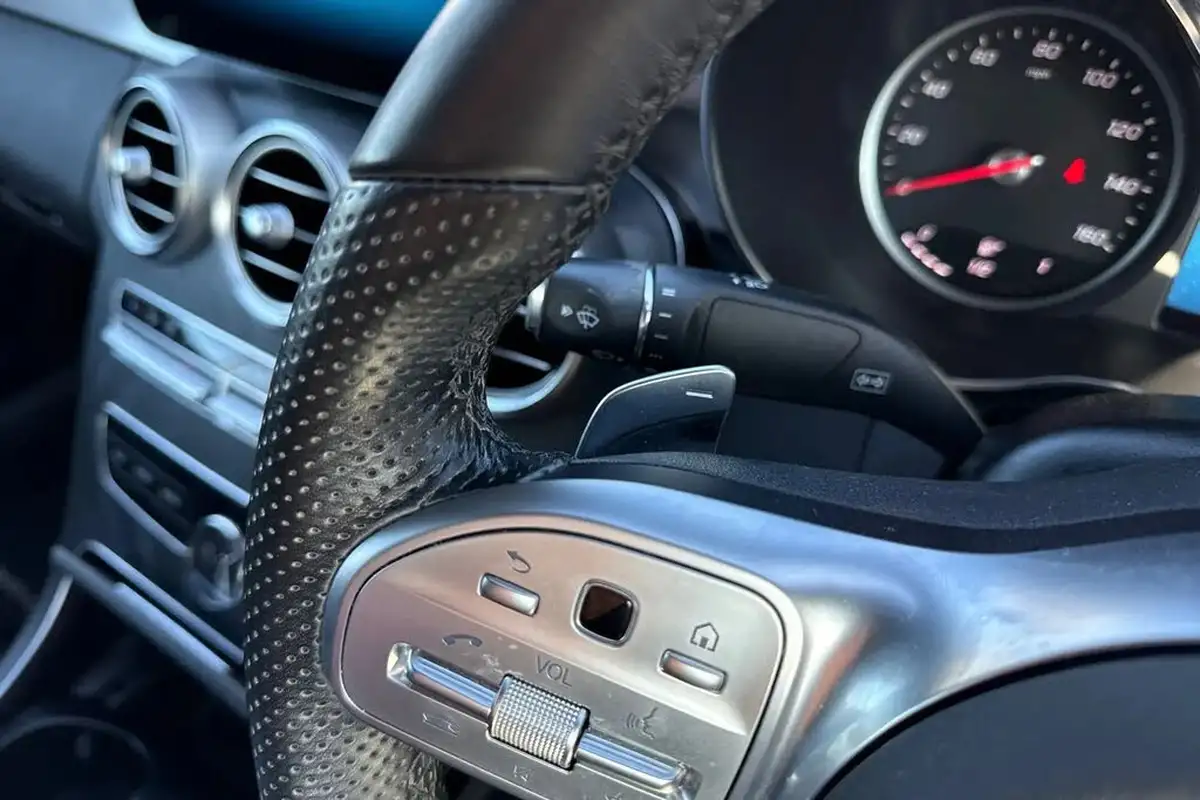 2019-mercedes-benz-c-class-20-c300-amg-line-coupe-2d-big-40