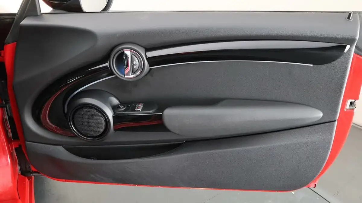 2021-mini-cooper-20-cooper-s-sport-hatchback-3d-auto-big-14