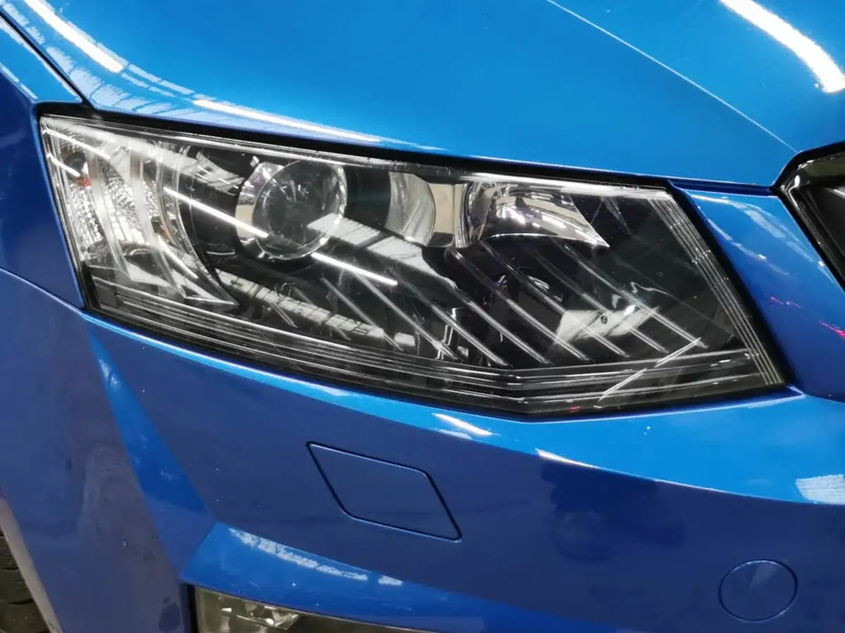 2016-skoda-octavia-20-tsi-vrs-hatchback-big-21