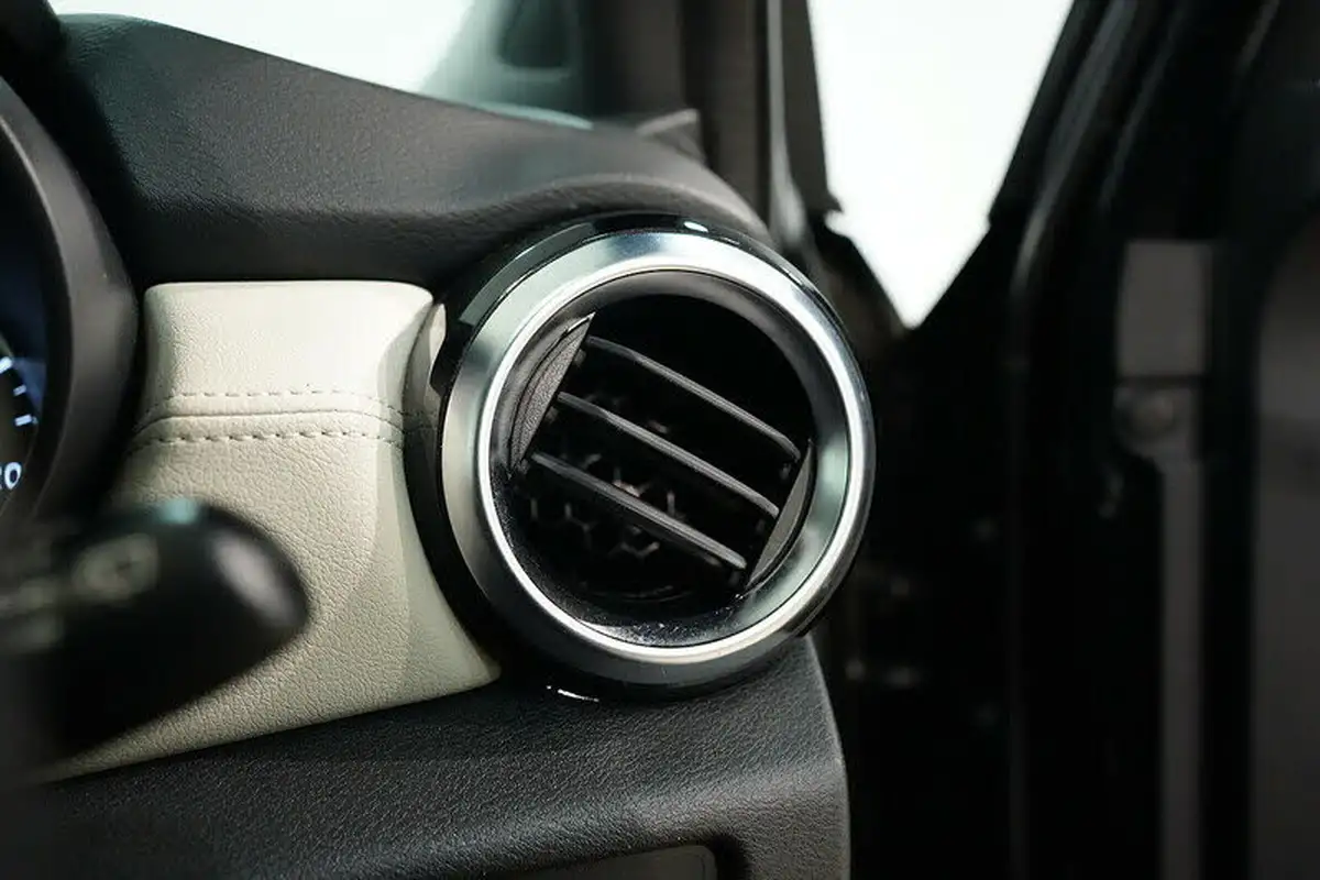 2022-nissan-micra-10-ig-t-tekna-cvt-big-20