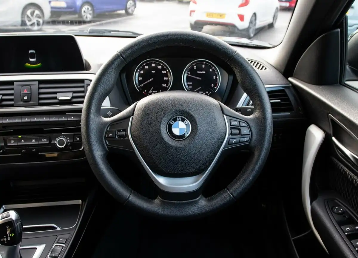2018-bmw-2-series-20td-218d-se-150bhp-convertible-2d-auto-big-19