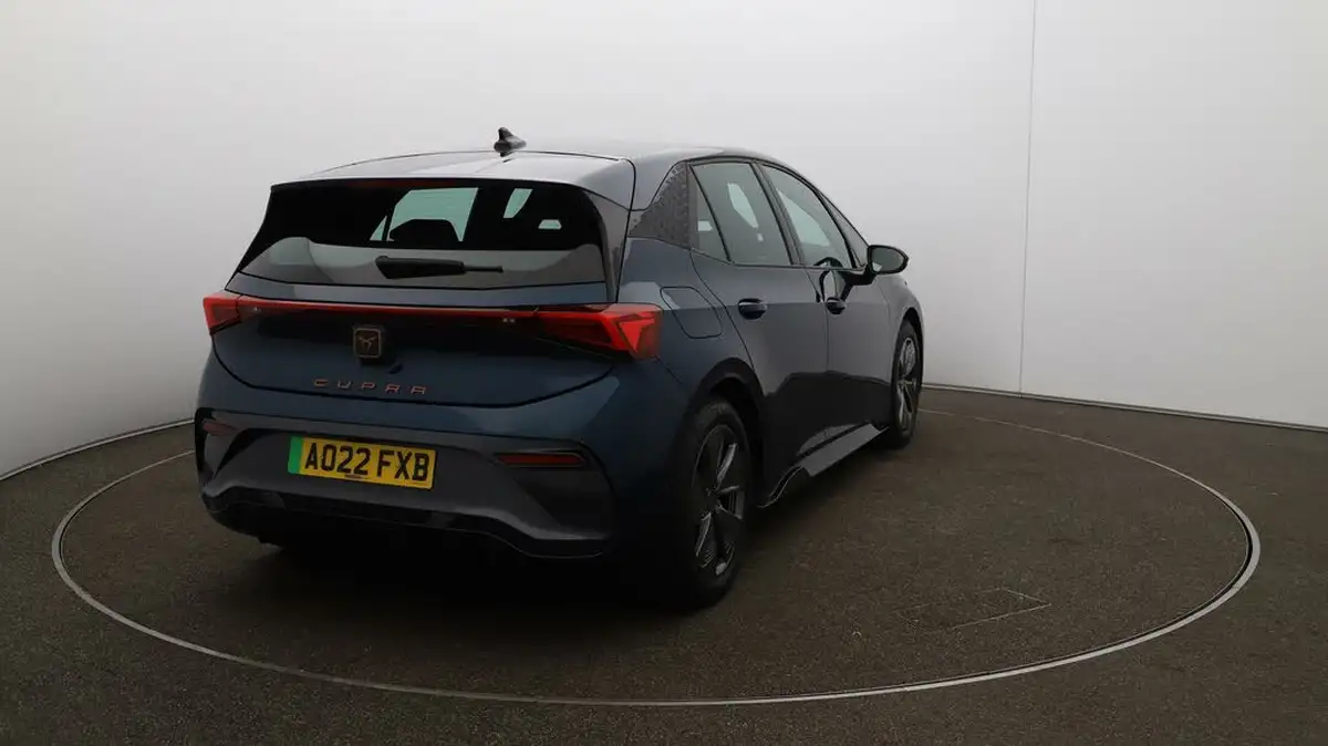 2022-cupra-born-e-v1-big-52