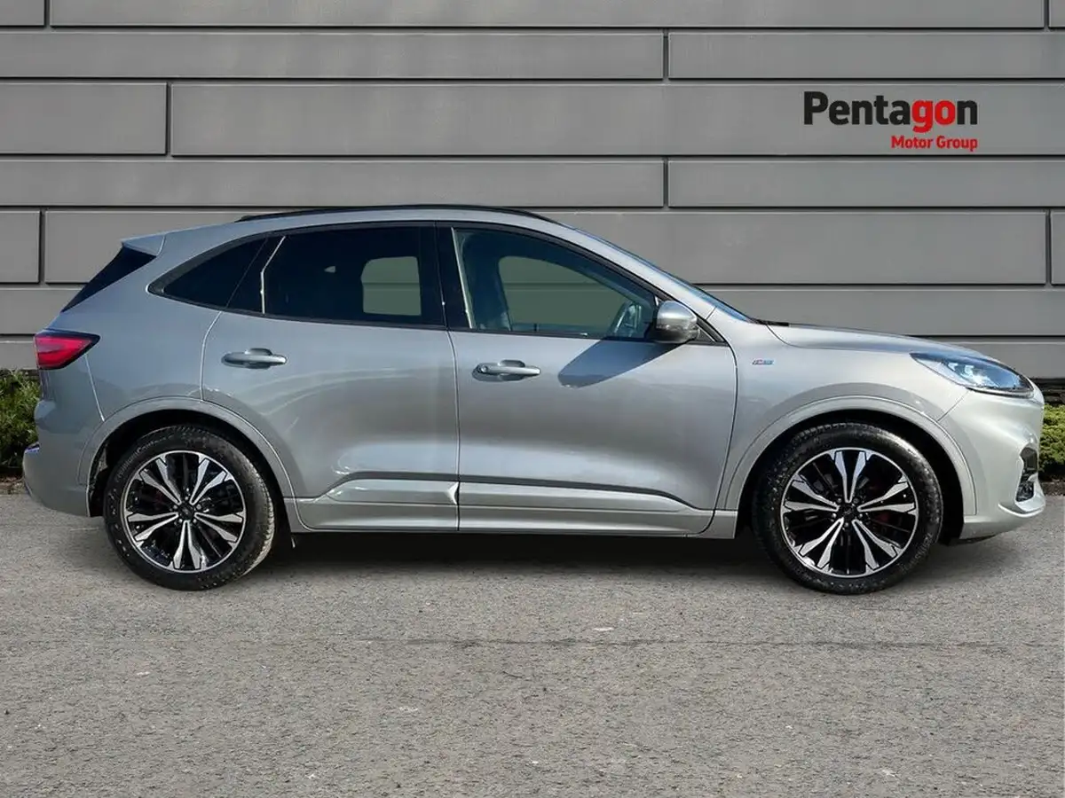 2022-ford-kuga-15-st-line-x-edition-big-10