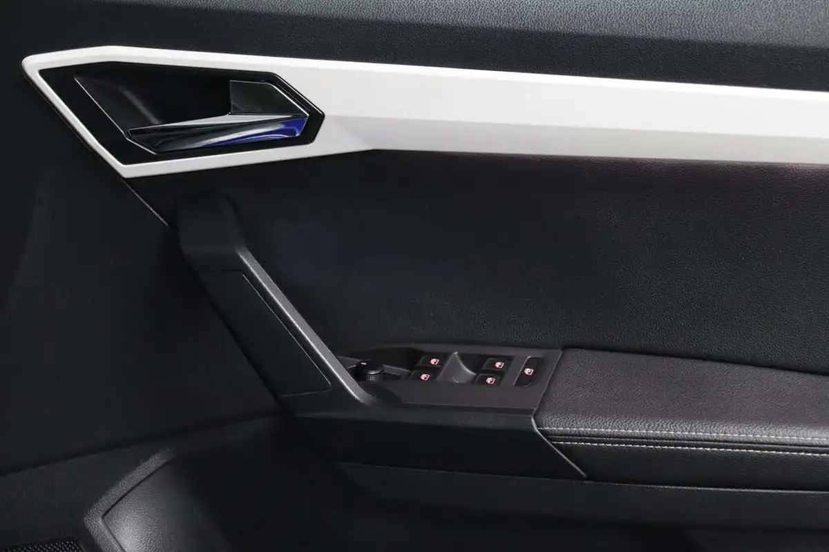 2020-seat-ibiza-10-tsi-xcellence-lux-115ps-big-31