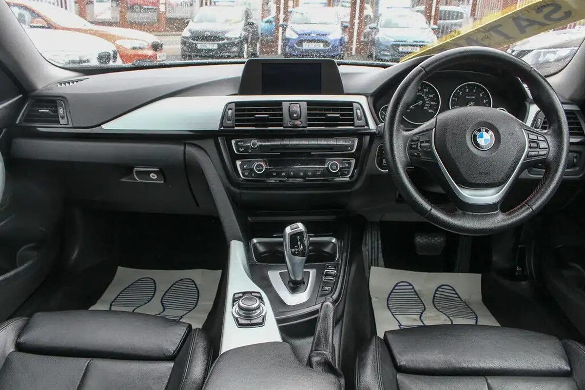 2014-bmw-4-series-20-420i-xdrive-sport-auto-big-18
