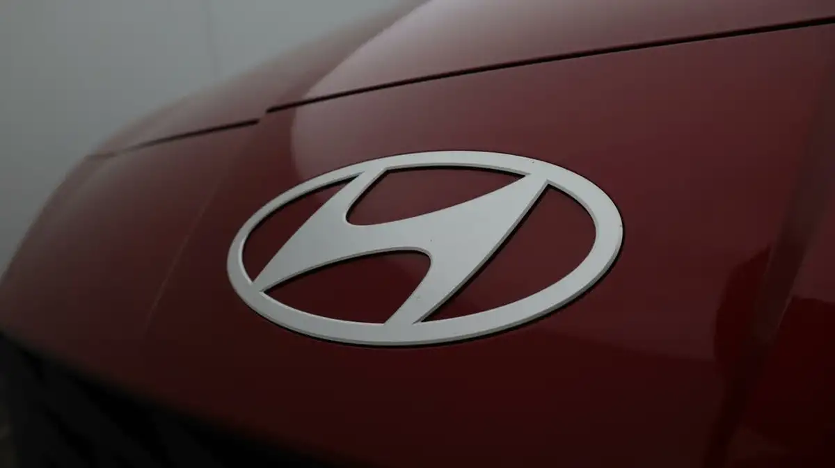 2024-hyundai-i20-10-t-gdi-premium-big-20