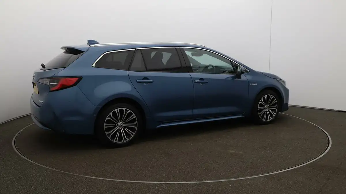 2022-toyota-corolla-18-vvt-i-excel-120bhp-trk-touring-sports-big-44
