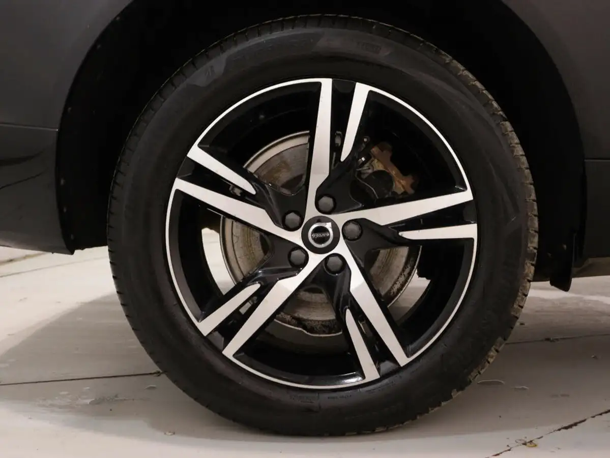 2021-volvo-xc60-20-t6-r-design-350bhp-plug-in-hybrid-big-8