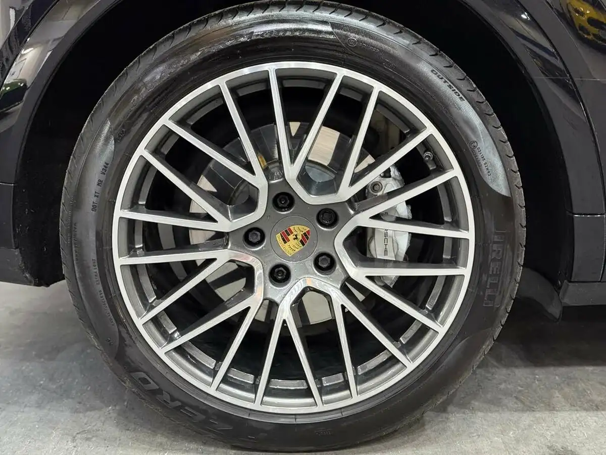 2018-porsche-cayenne-40-v8-turbo-big-70