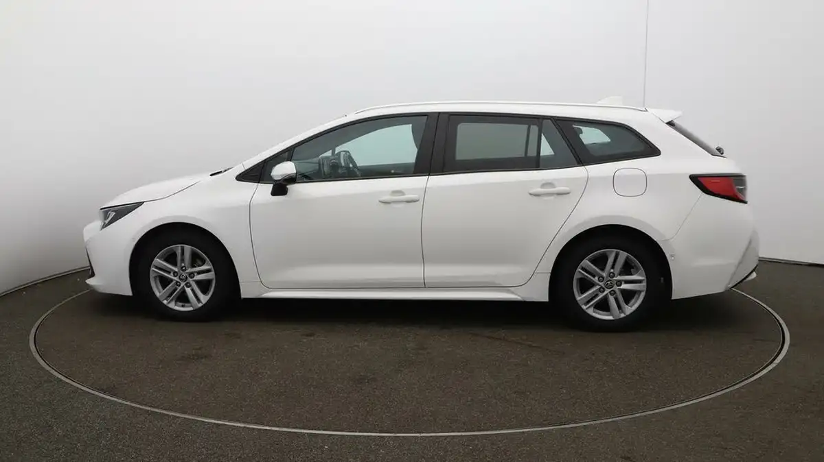 2021-toyota-corolla-18-vvt-i-icon-tech-spare-wheel-touring-sports-5d-big-55