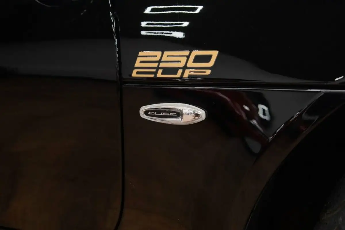 2018-lotus-elise-18-250-cup-big-12