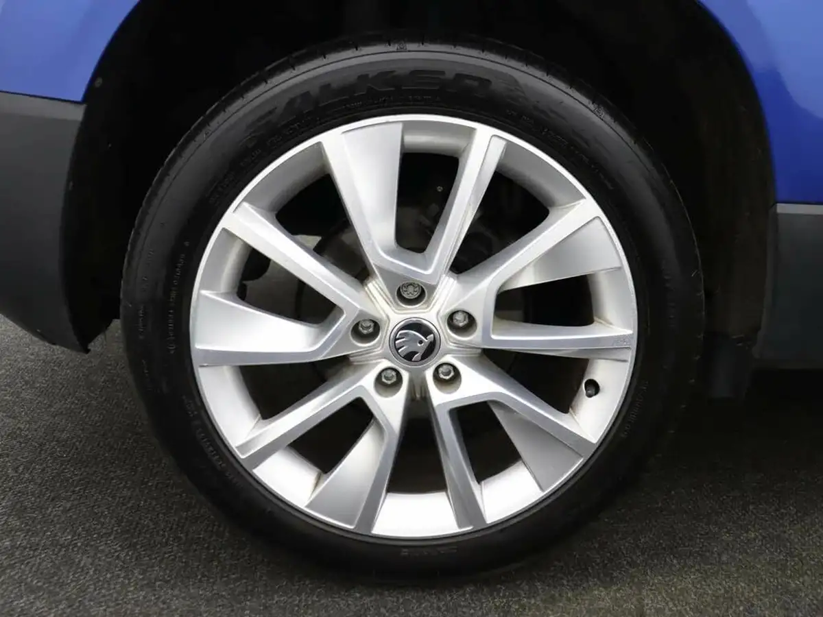 2020-skoda-karoq-15-tsi-se-l-dsg-big-6