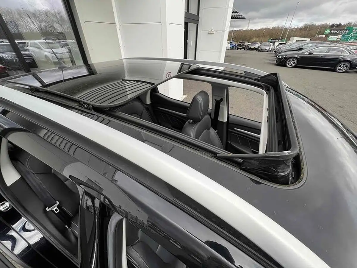 2021-mg-zs-suv-e-exclusive-ev-big-35