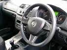 2013-skoda-fabia-12-se-70bhp-hatchback-1198cc-small-8