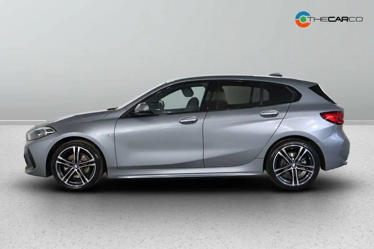 2022-bmw-1-series-15-118i-m-sport-lcp-dct-big-10