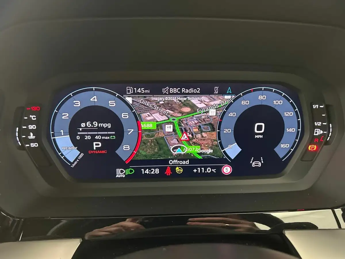 2022-audi-s3-20-tfsi-sportback-5d-big-13