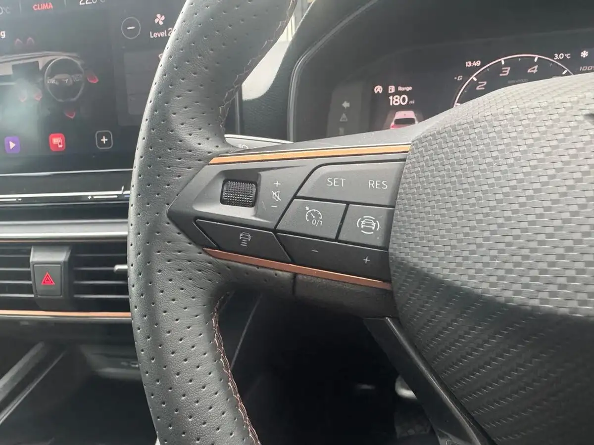 2023-cupra-leon-nf-15-tsi-v1-hatchback-big-10