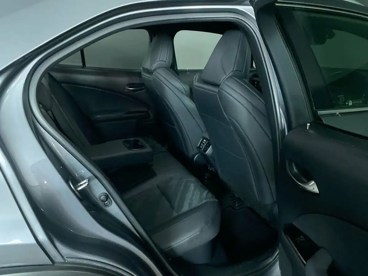 2019-lexus-ux-250h-20-f-sport-premium-plus-packsun-e-four-big-18
