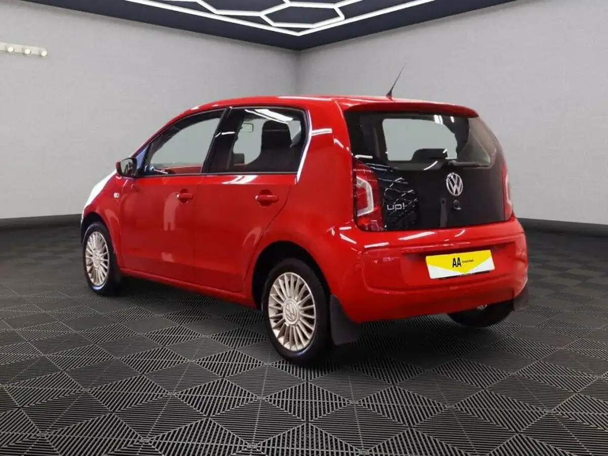 2014-volkswagen-up-10-high-up-5d-big-4