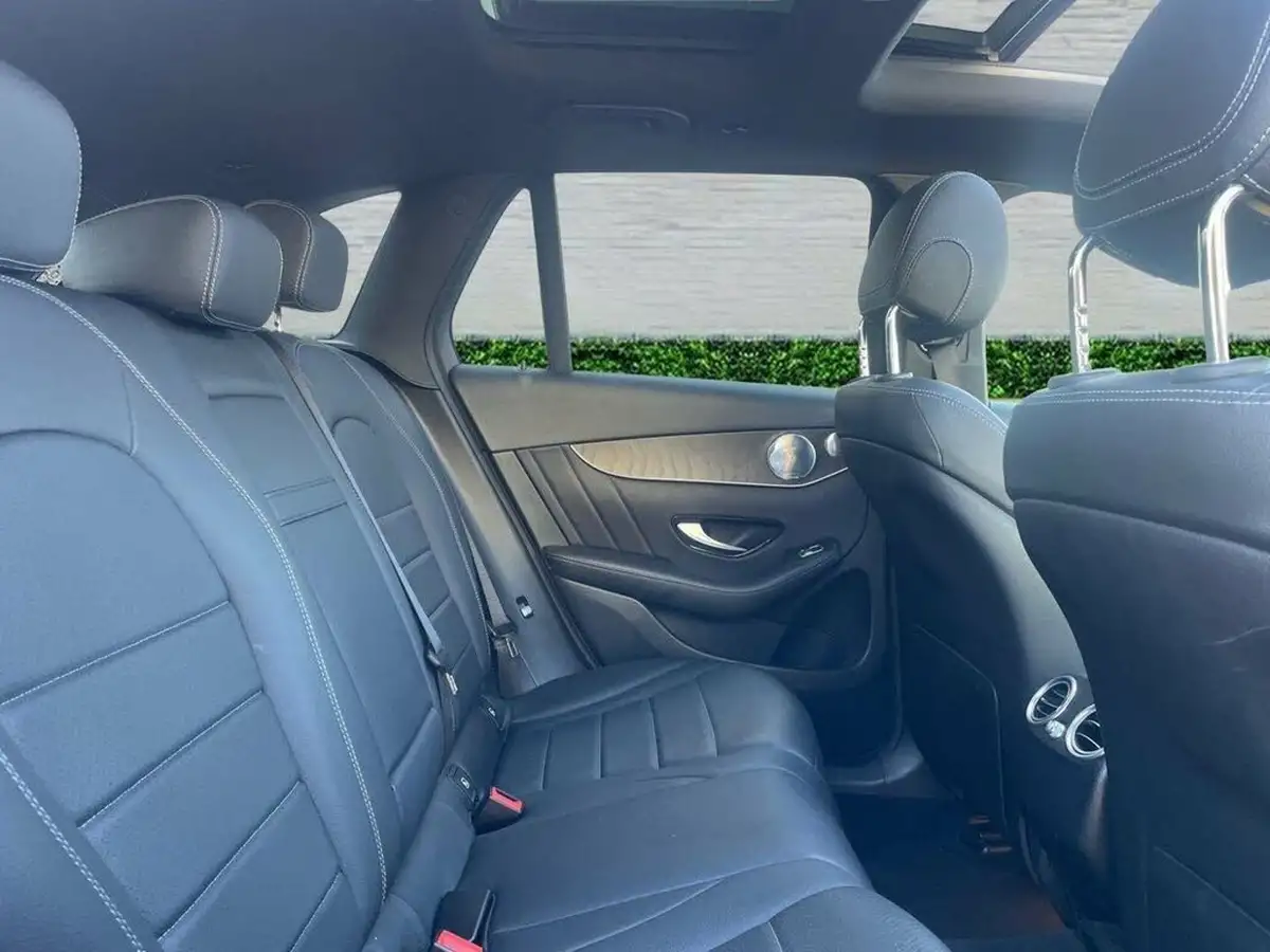2018-mercedes-benz-glc-class-21d-glc250d-amg-line-premium-plusss-station-wagon-5d-big-20