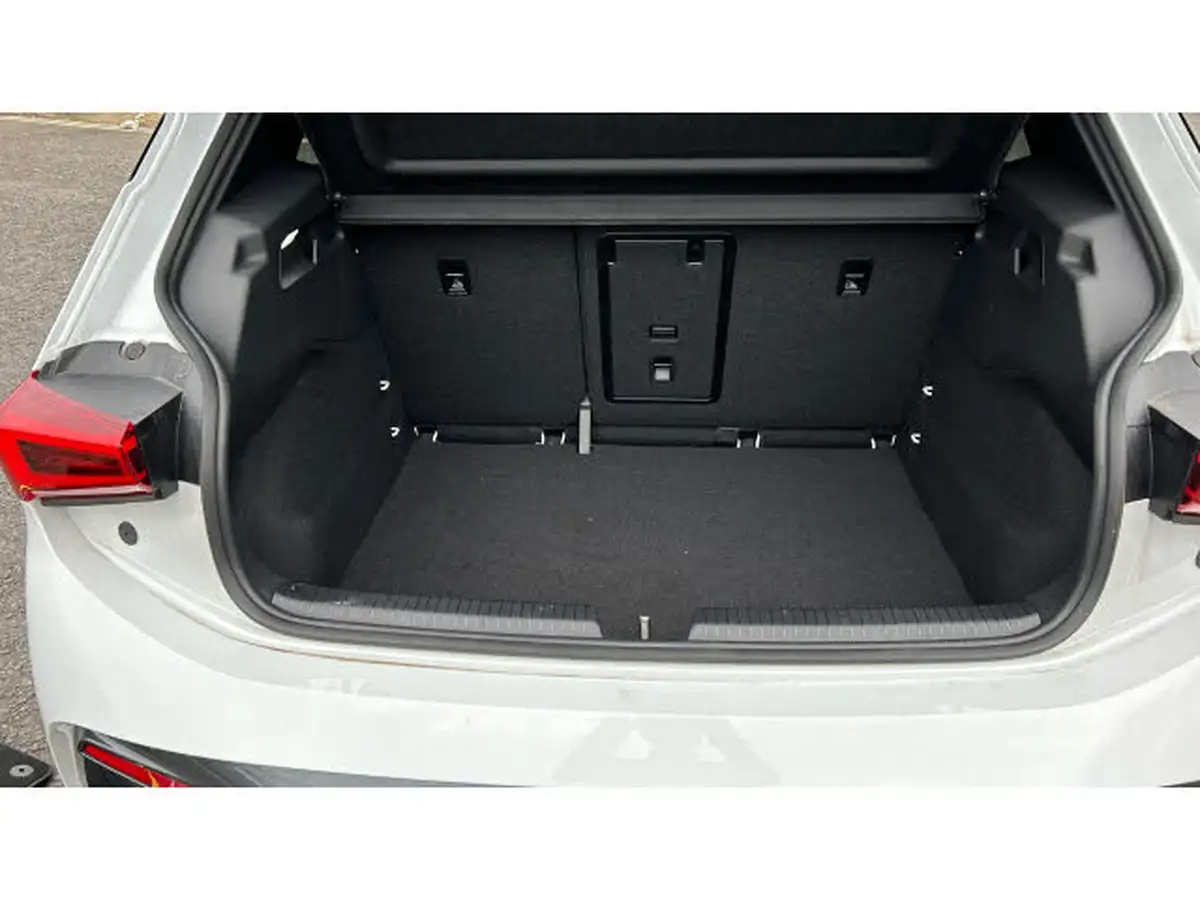 2024-cupra-born-e-v3-edition-big-19