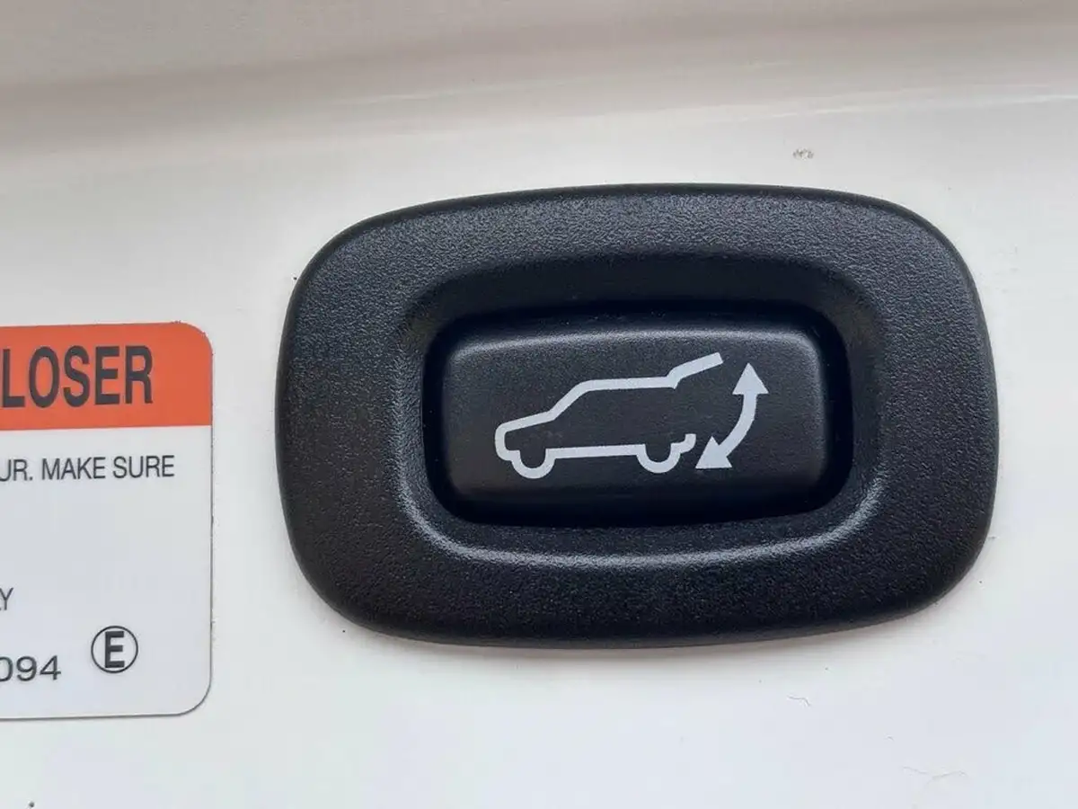 2018-mitsubishi-outlander-20-4h-phev-big-33