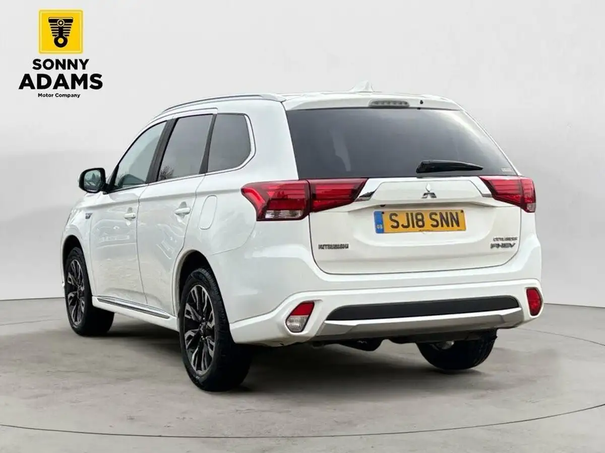 2018-mitsubishi-outlander-20-4h-phev-big-5