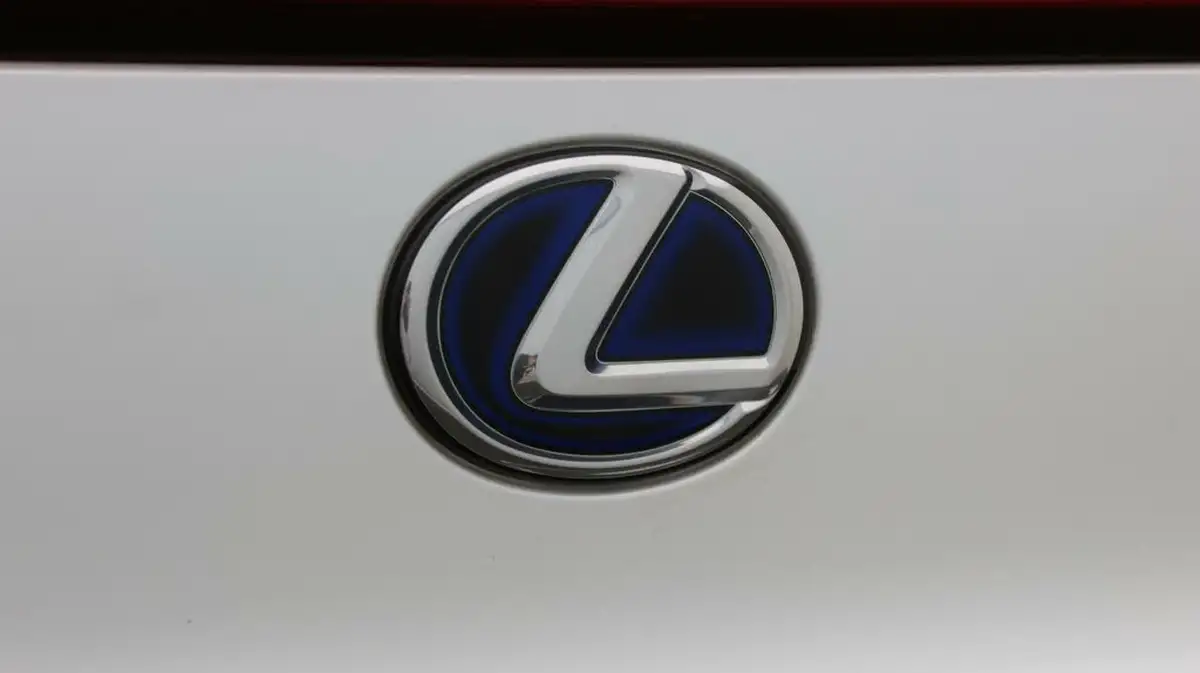 2022-lexus-ux-250h-20-ux-184bhp-without-navigation-big-21