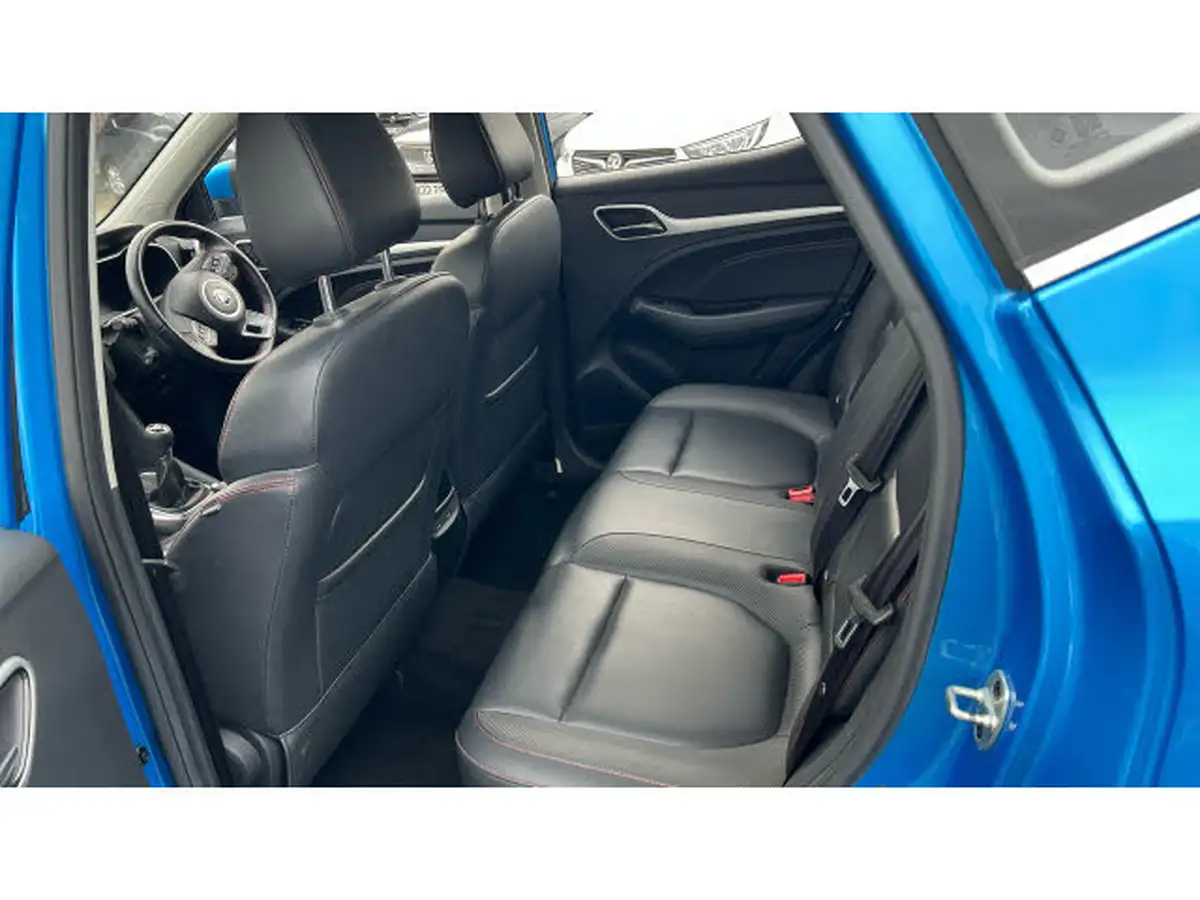 2022-mg-zs-suv-10t-gdi-exclusive-big-15