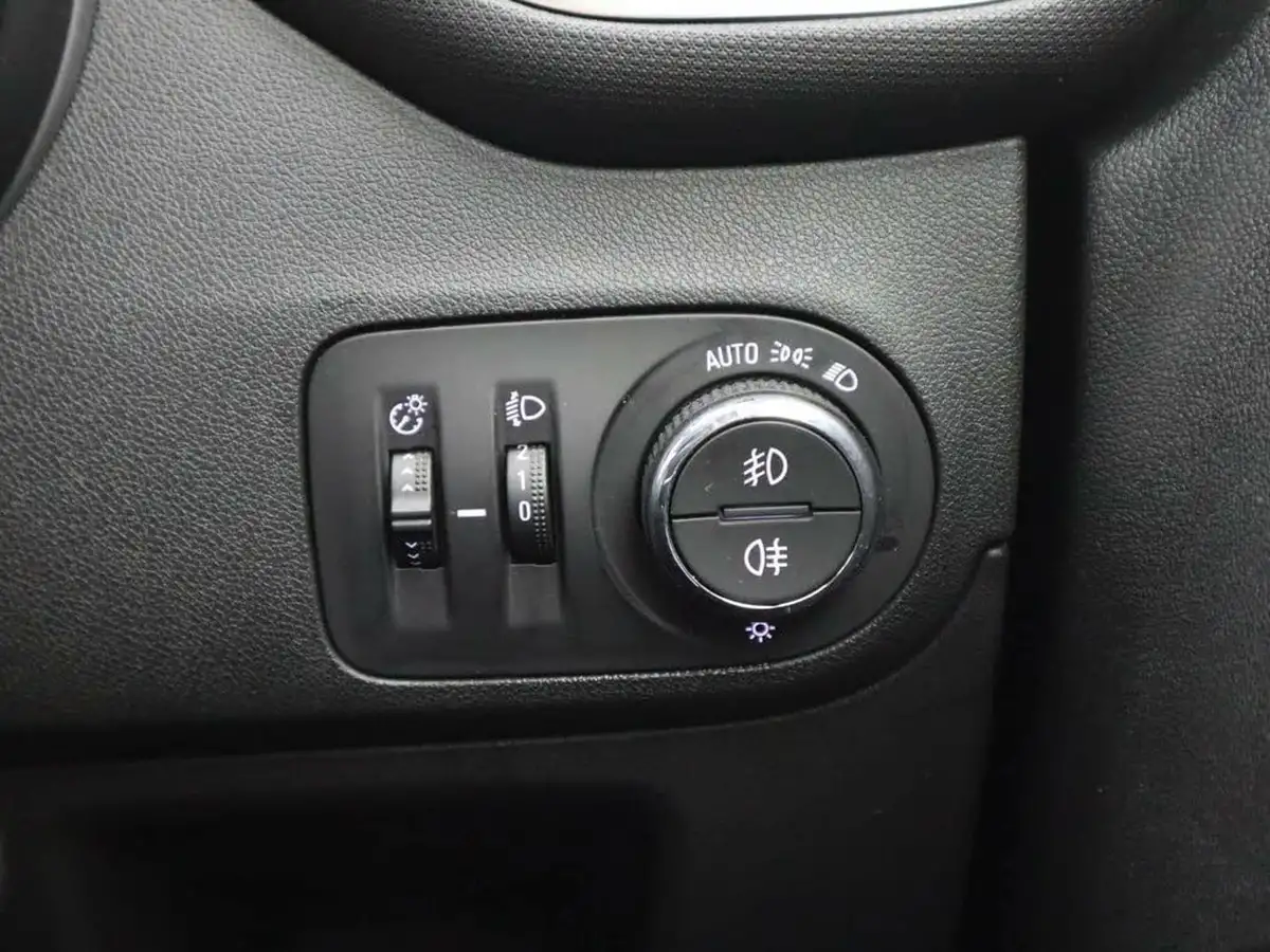 2019-vauxhall-crossland-x-12-elite-nav-130ps-turbo-ss-auto-big-24